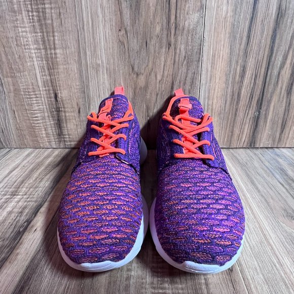 Nike Roshe One Flyknit Womens Running Shoes Crimson Purple 704927 803 Size 7.5 - Picture 3 of 7